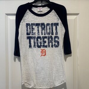 Genuine Merchandise White & Navy Detroit Tigers Raglan Tee-Small